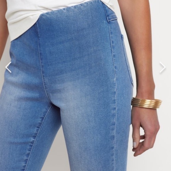 Soft Surroundings Supremely Soft Pull On Skinny Blue Jeans - Medium - Picture 6 of 13